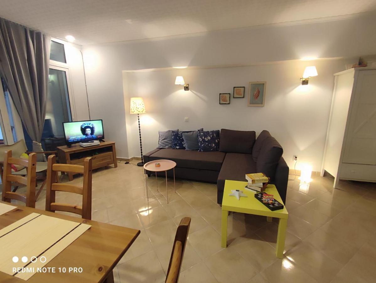 Andrew'S Sunset View Apartment Loutraki  Exterior photo