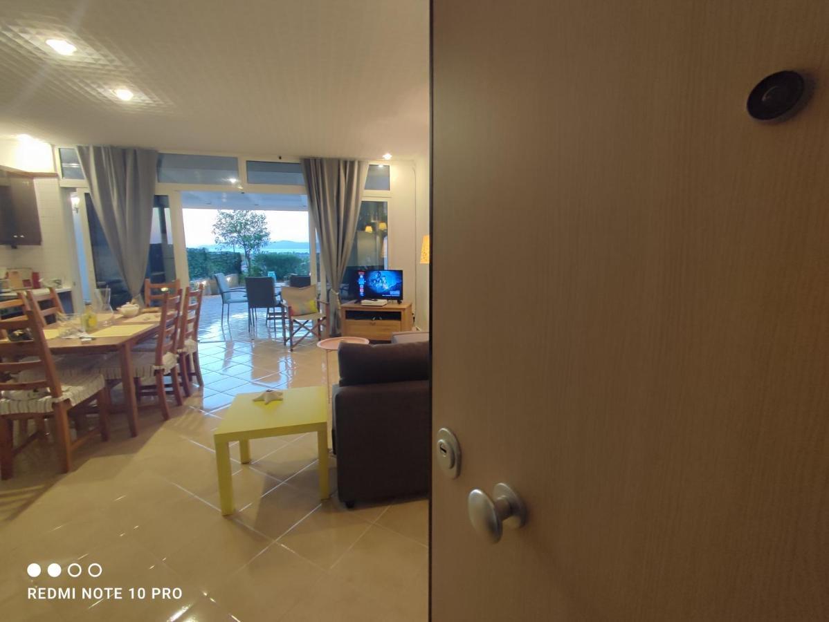 Andrew'S Sunset View Apartment Loutraki  Exterior photo
