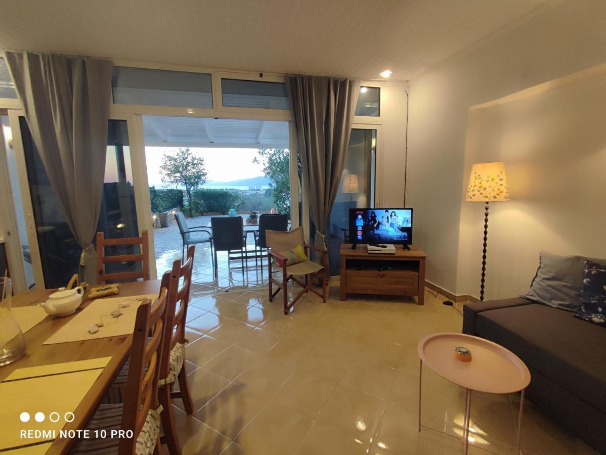 Andrew'S Sunset View Apartment Loutraki  Exterior photo